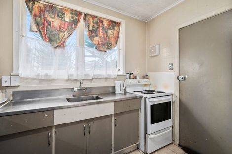 Photo of property in 228 Clayton Road, Pukehangi, Rotorua, 3015