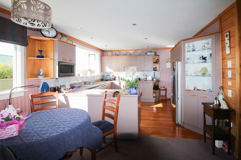 Photo of property in 11 Lismore Street, Oamaru North, Oamaru, 9400