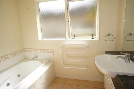 Photo of property in 69 Landing Drive, Albany, Auckland, 0632