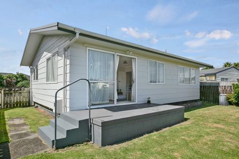 Photo of property in 20a Glasgow Street, Bell Block, New Plymouth, 4312