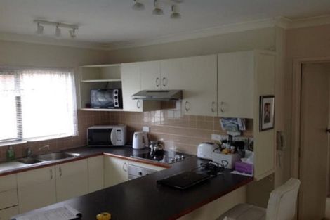 Photo of property in 2/54 Ray Small Drive, Pahurehure, Papakura, 2113