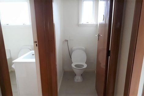 Photo of property in 19 Maidstone Road, Ilam, Christchurch, 8041