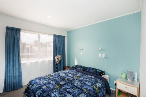 Photo of property in 23a Rhodes Drive, Kelvin Grove, Palmerston North, 4414