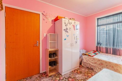 Photo of property in 4 Saint Pauls Place, Tamatea, Napier, 4112