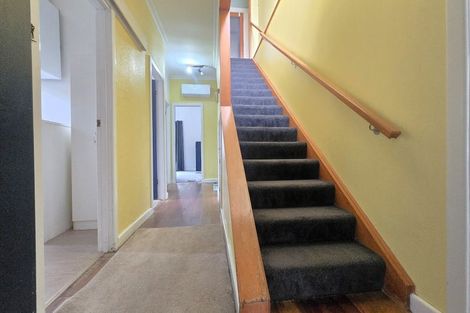 Photo of property in 75 Chamberlain Road, Karori, Wellington, 6012