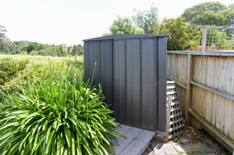 Photo of property in 16 Selwyn Road, Havelock North, 4130