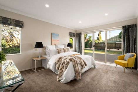 Photo of property in 5 Castlehill Court, Wattle Downs, Auckland, 2103