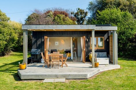 Photo of property in 1372 Coast Road, Karitane, Waikouaiti, 9471