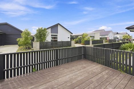 Photo of property in 6 Salers Lane, Papamoa, 3118
