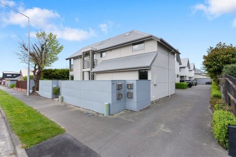 Photo of property in 1/1010 Colombo Street, St Albans, Christchurch, 8014