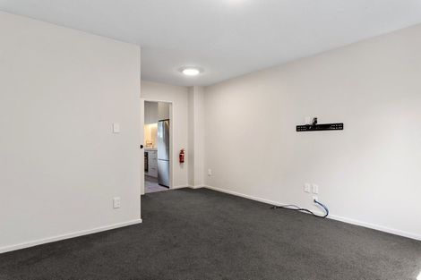 Photo of property in 2/19 Grove Road, Addington, Christchurch, 8024