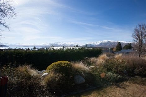 Photo of property in 6 Sams Place, Lake Tekapo, 7999