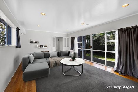 Photo of property in 12 Erin Street, Hawera, 4610