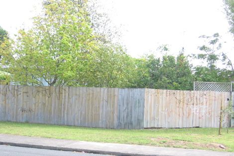 Photo of property in 15a Barbary Avenue, Kelston, Auckland, 0602