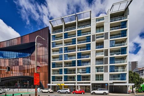 Photo of property in Portal Apartments, 6a/42 Cable Street, Te Aro, Wellington, 6011