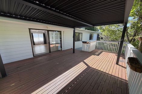 Photo of property in 5 Kearney Place, Massey, Auckland, 0614