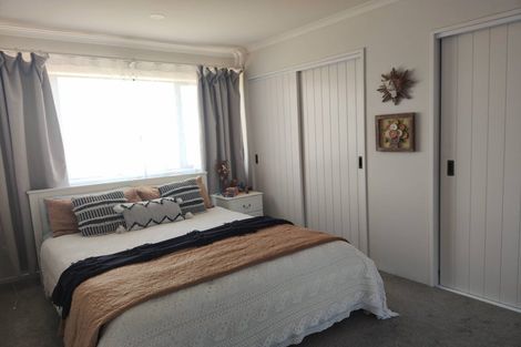 Photo of property in 2f Millen Avenue, Pakuranga, Auckland, 2010