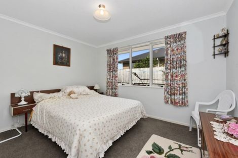 Photo of property in 8 Ruske Place, Grandview Heights, Hamilton, 3200