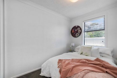 Photo of property in 49 Minaret Drive, Bucklands Beach, Auckland, 2014