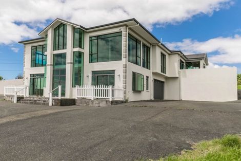 Photo of property in 2036 East Coast Road, Stillwater, Silverdale, 0993