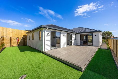 Photo of property in 63 Ta Moko Drive, Gulf Harbour, 0930