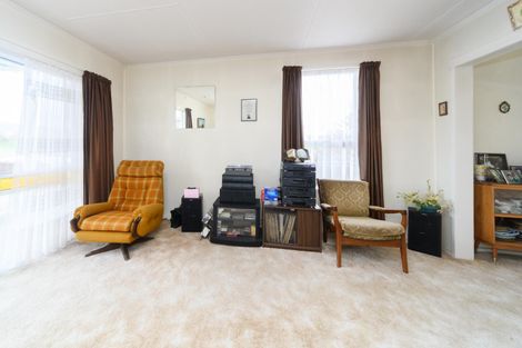 Photo of property in 61 Severn Street, Rongotea, 4476