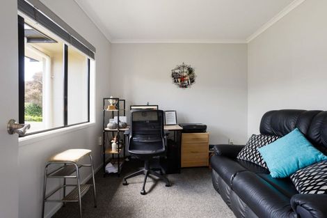 Photo of property in 392e Hukanui Road, Rototuna, Hamilton, 3210