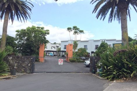 Photo of property in 52/24 Norrie Avenue, Mount Albert, Auckland, 1025