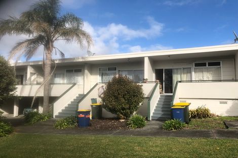 Photo of property in 1/19a Forrest Hill Road, Milford, Auckland, 0620