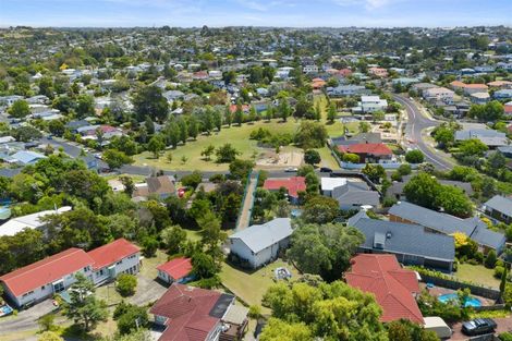 Photo of property in 37 Linwood Avenue, Forrest Hill, Auckland, 0620