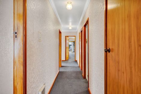 Photo of property in 23 Hinau Street, Inglewood, 4330