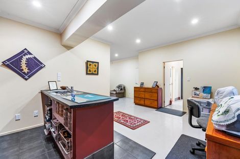 Photo of property in 4 Tellin Close, Massey, Auckland, 0614