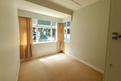 Photo of property in 4 Rotherham Terrace, Miramar, Wellington, 6022