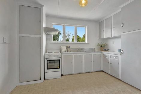 Photo of property in 195 South Road, Spotswood, New Plymouth, 4310