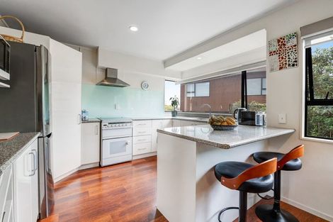 Photo of property in 1/2 Carl Place, Unsworth Heights, Auckland, 0632
