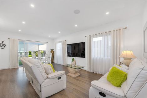 Photo of property in 39 Hikuawa Road, Flat Bush, Auckland, 2019