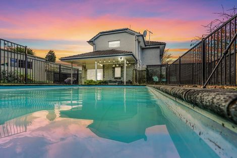 Photo of property in 67 Forest Lake Road, Forest Lake, Hamilton, 3200