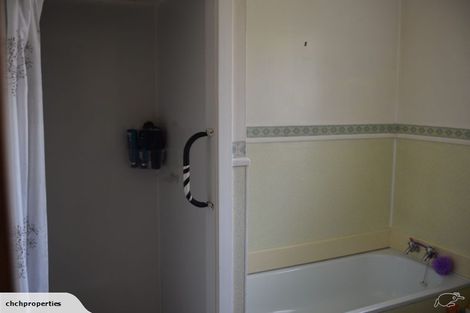 Photo of property in 151 Avonhead Road, Avonhead, Christchurch, 8042