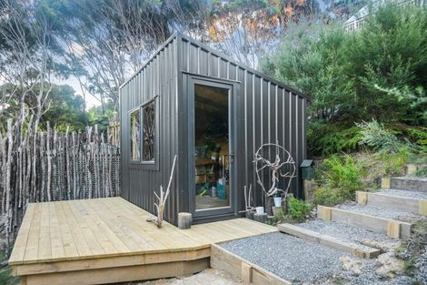 Photo of property in 221a Te Wahapu Road, Russell, 0272