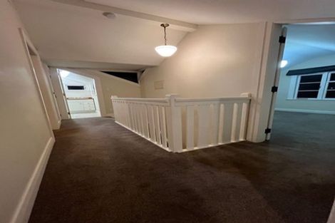 Photo of property in 7 Otahuri Crescent, Greenlane, Auckland, 1051