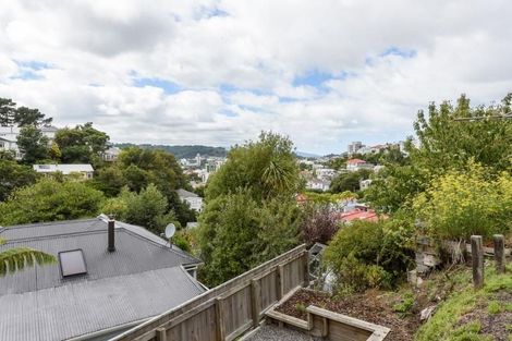 Photo of property in 11 Devon Street, Aro Valley, Wellington, 6021