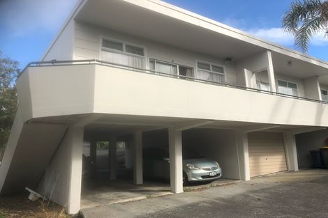 Photo of property in 1/19a Forrest Hill Road, Milford, Auckland, 0620