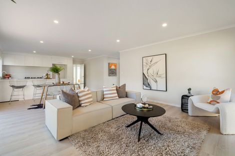 Photo of property in 18 Mount View Road, Melville, Hamilton, 3206