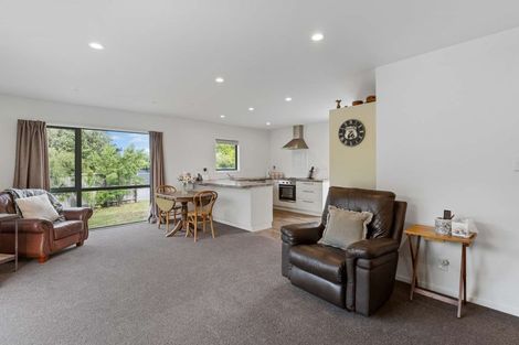 Photo of property in 11b Brook Street, Southbridge, 7602