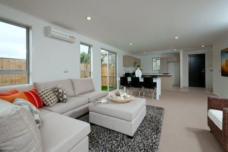 Photo of property in 18 Andersons Road, Oteha, Auckland, 0632