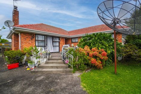Photo of property in 64 Wedgwood Avenue, Mangere East, Auckland, 2024