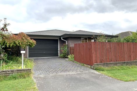 Photo of property in 1/54 Aorangi Road, Bryndwr, Christchurch, 8053
