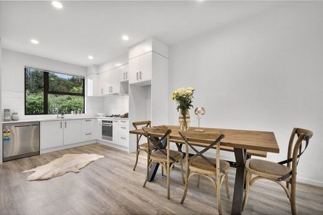 Photo of property in 30 Ti Kouka Lane, Sandringham, Auckland, 1025