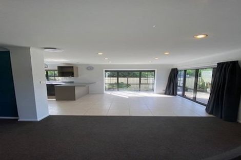 Photo of property in 806a Grove Road, Mayfair, Hastings, 4122