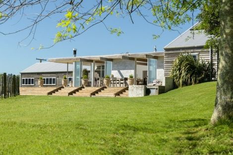 Photo of property in 34 Plummers Point Road, Whakamarama, Tauranga, 3172